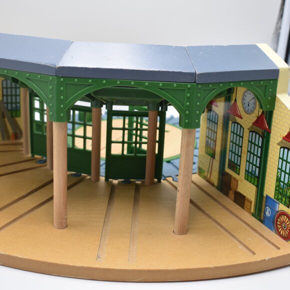 Thomas & Friends Y4367 Mattel Wooden Railway Tidmouth Sheds Turntable Roundabout - Picture 10 of 16